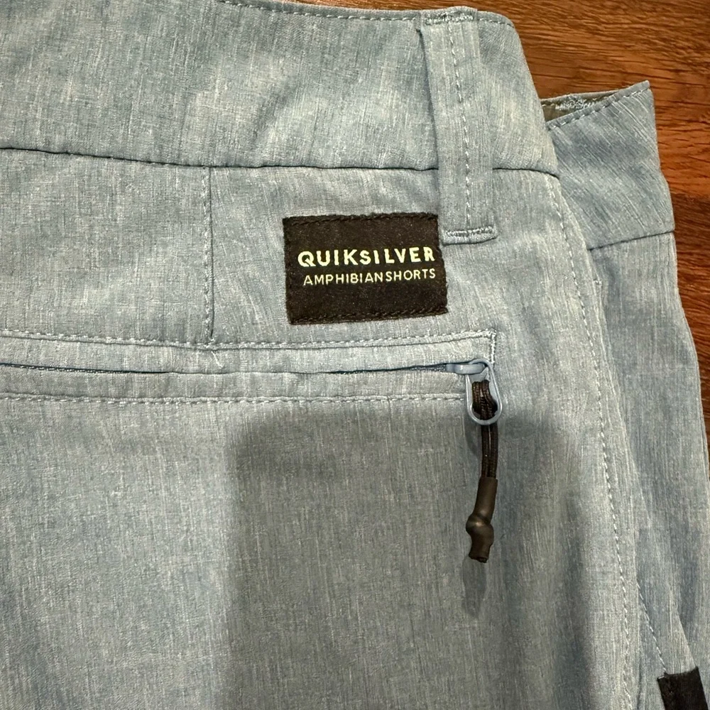 Quiksilver Boys size 25/10 Blue Amphibian Shorts - Picture 4 of 7